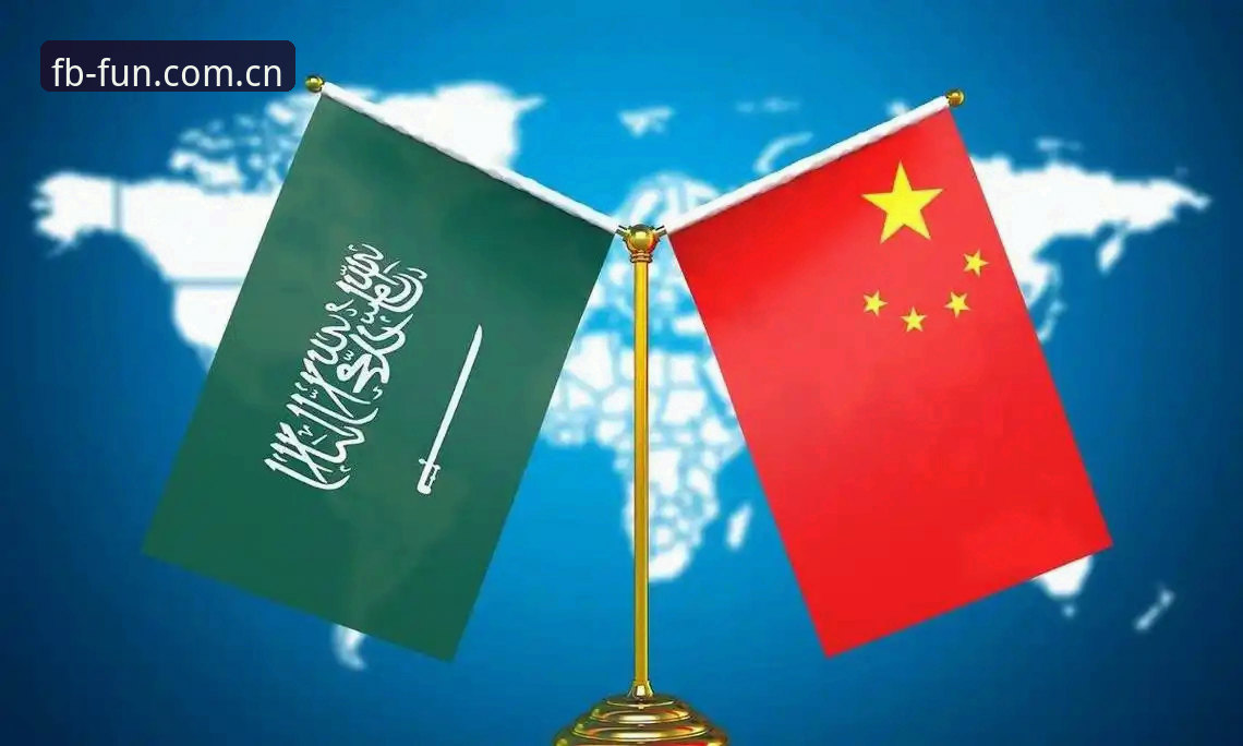 沙特国旗全程离地与普通国旗平铺：世界杯礼仪的两种态度对比